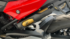 BMW F900 R